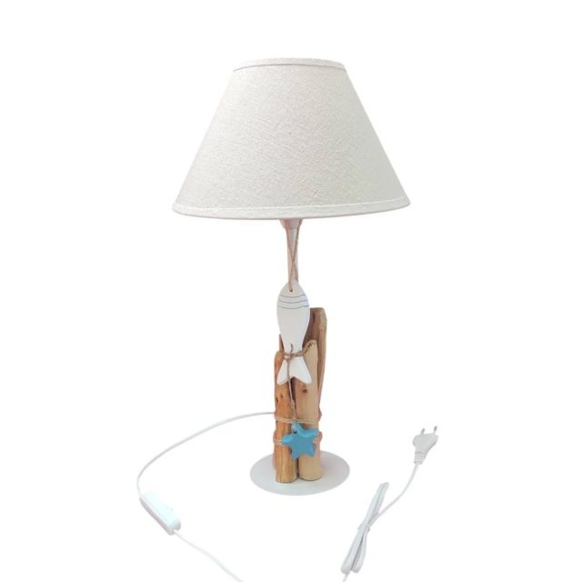 #lampe avec #boisflotté et #déco #poisson #etoiledemer 🐟🌊 pour s'évader dans son salon !

➡️ https://dicietailleurs.fr

#boisflotte #deco #mer #sea #starfish #ilovethesea #ocean #oceanvibe #seavibe #mediterranee #artisanat #artisanatfrancais #artisanal