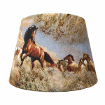 abat-jour cheval chevaux dans la steppe